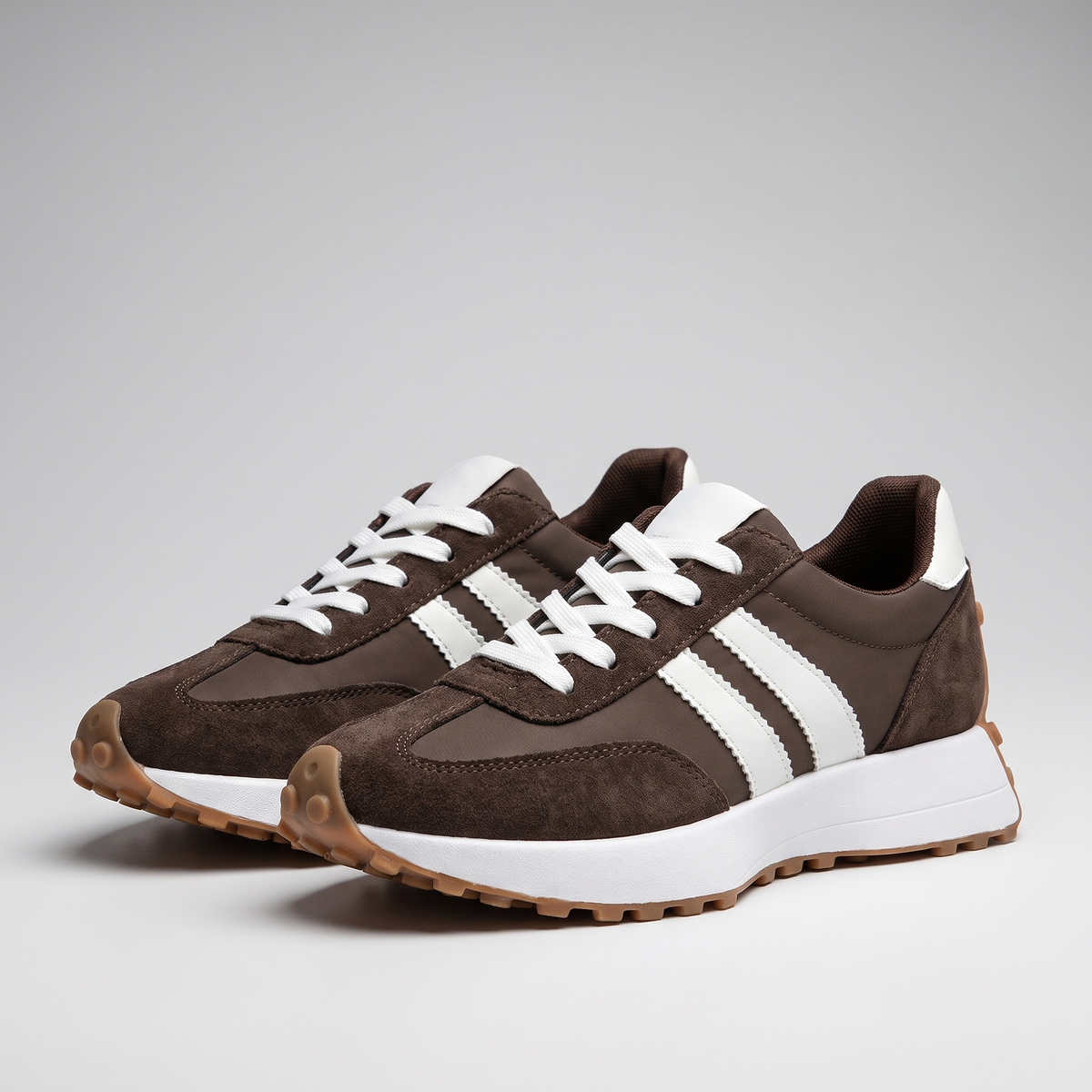 Ava Lightweight Comfort Sneakers