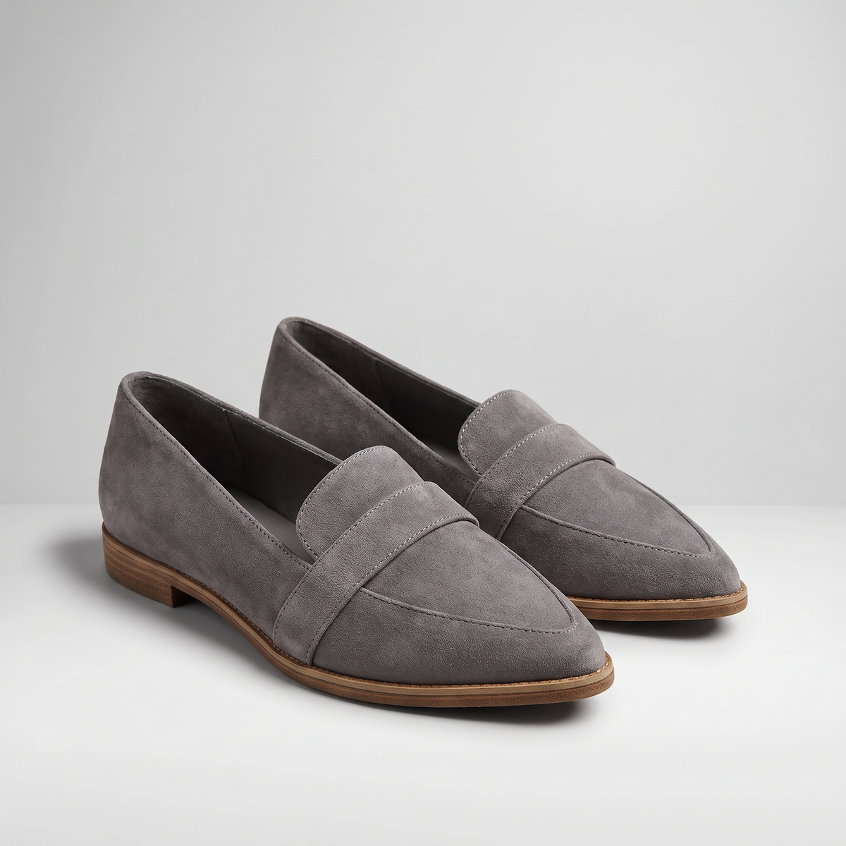 Ava Elegant Ease Shoes