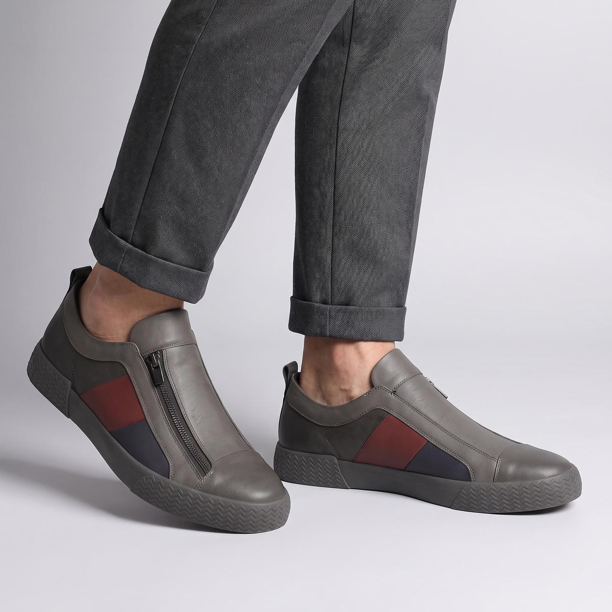 Carradon Leather Sneakers