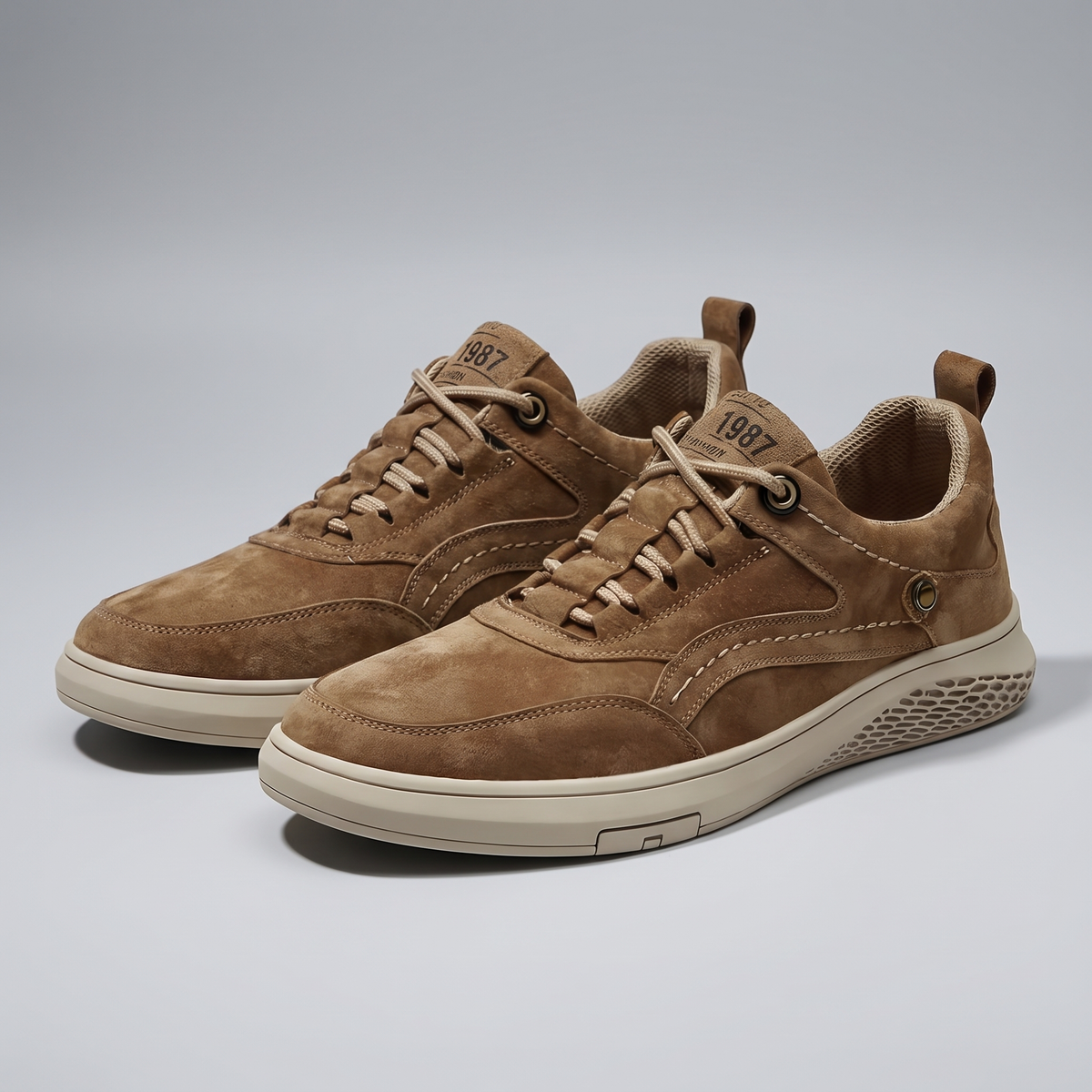 Colton Grand Sneakers