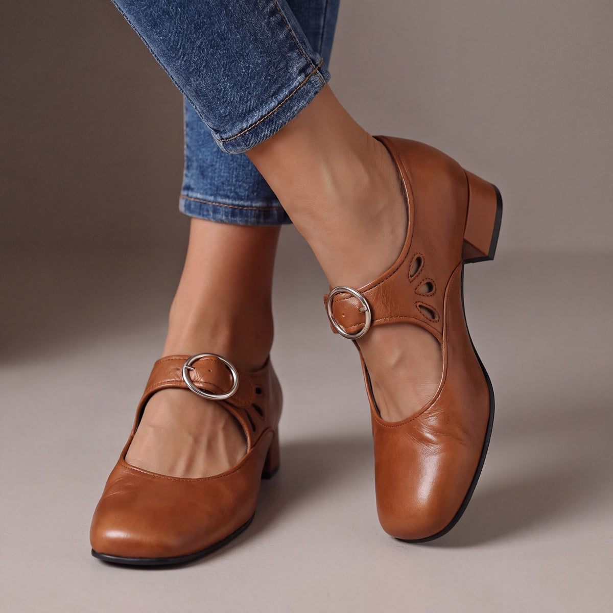 Cushioned Leather Comfort Sandals